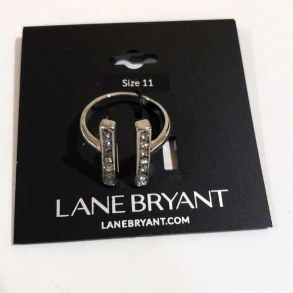 Lane Bryant Silver Tone Sparkling Crystal size 11 Ring - Women's Fashion Jewelry - Picture 4 of 6